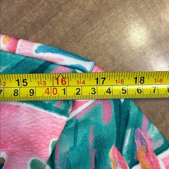 NWT Top It Off Pink Tropical Floral Shift Dress Medium Resortwear Wrinkle Free
N - Picture 14 of 15